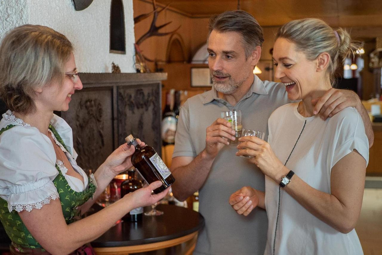 Landgasthof Hotel Hirsch Loßburg Εξωτερικό φωτογραφία