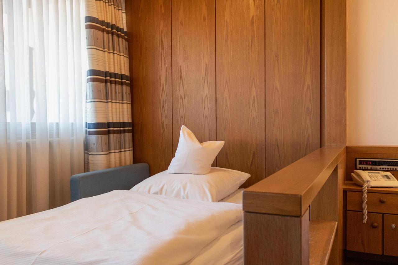 Landgasthof Hotel Hirsch Loßburg Εξωτερικό φωτογραφία