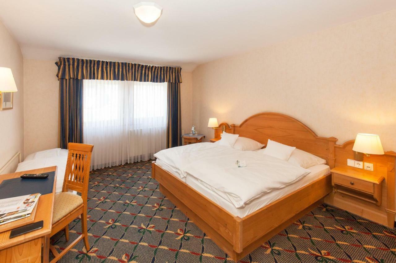 Landgasthof Hotel Hirsch Loßburg Εξωτερικό φωτογραφία